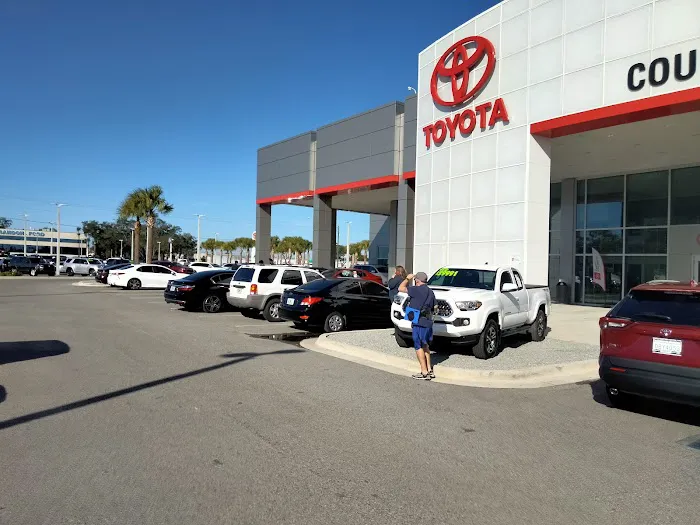 Courtesy Toyota of Brandon Service Center 2