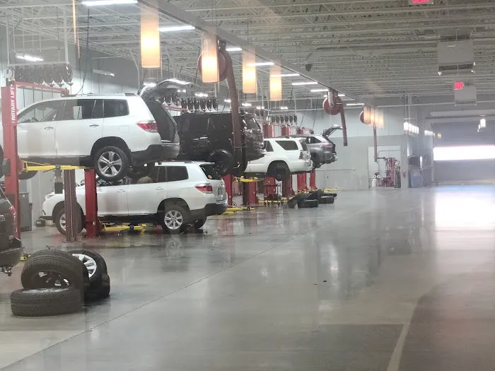 Courtesy Toyota of Brandon Service Center 4