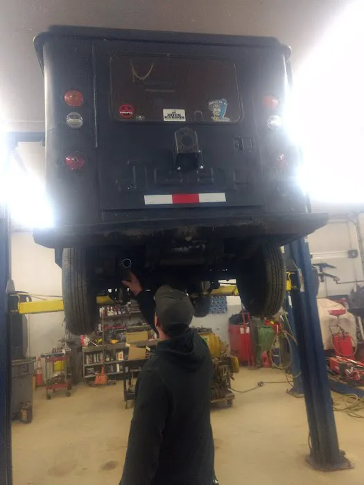 Creek Hill Auto Repair 1