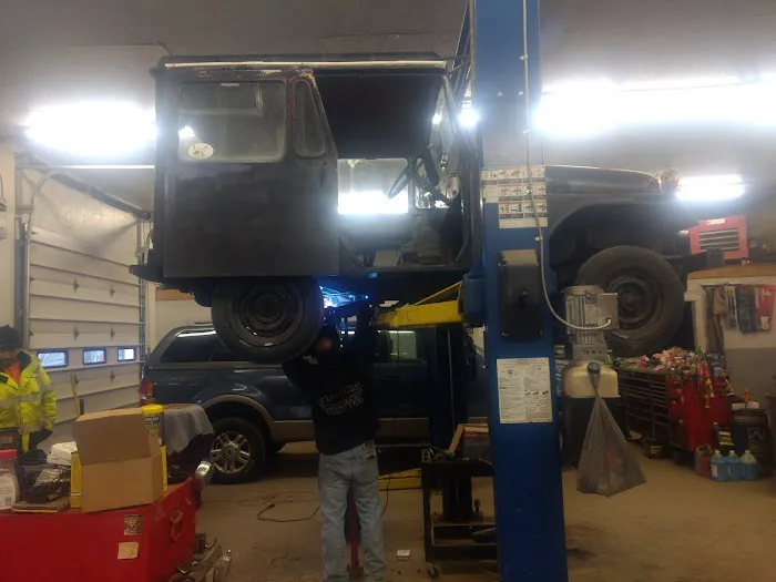 Creek Hill Auto Repair 0