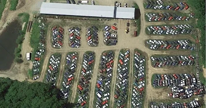 Mank's Auto Parts & Sales 2