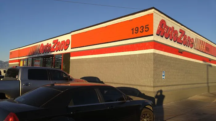 AutoZone Auto Parts 0
