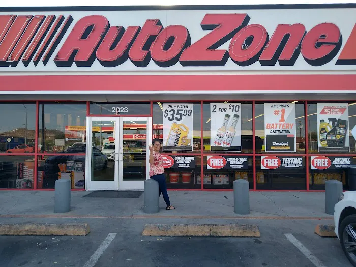 AutoZone Auto Parts 0