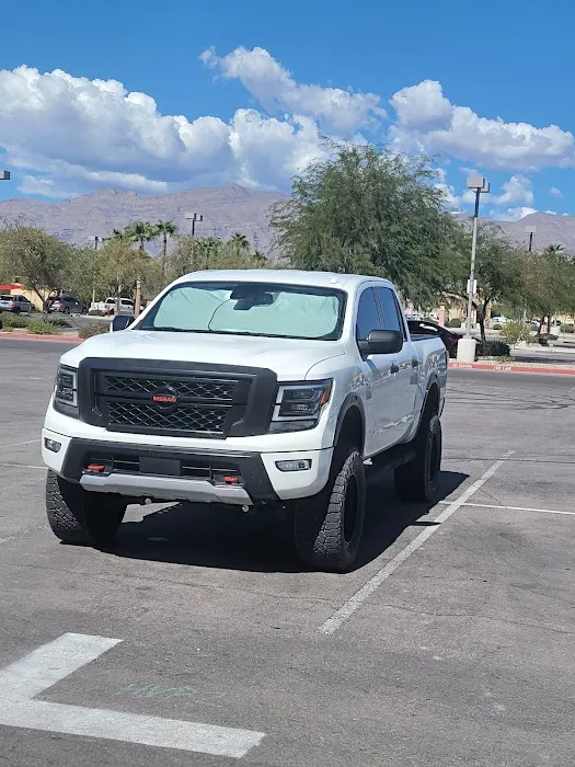 The truck shop 1