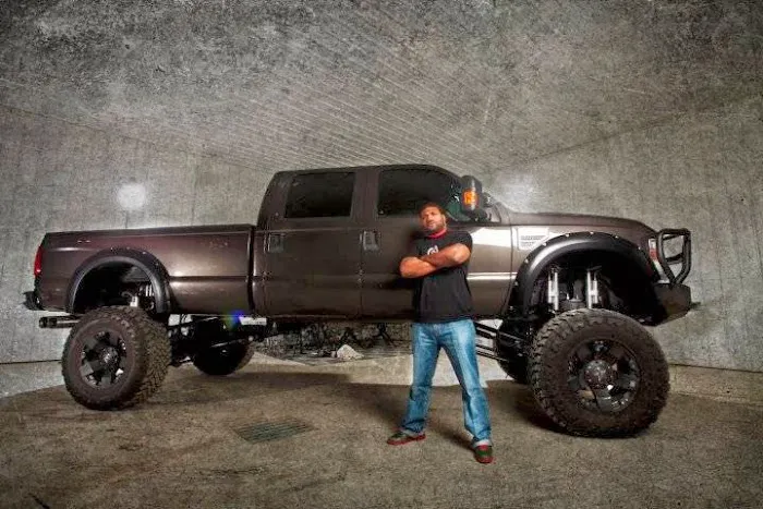 Fat Boy Customs 3