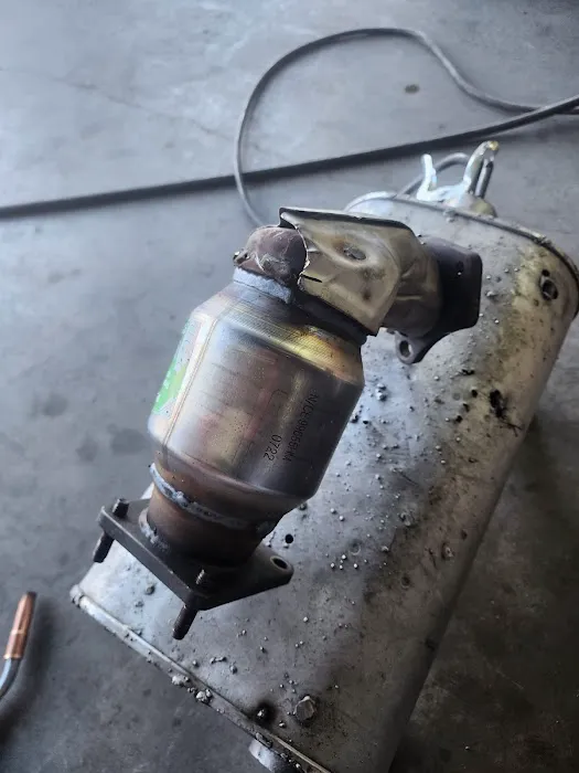Rancho Discount Muffler & Catalytic Converters 5