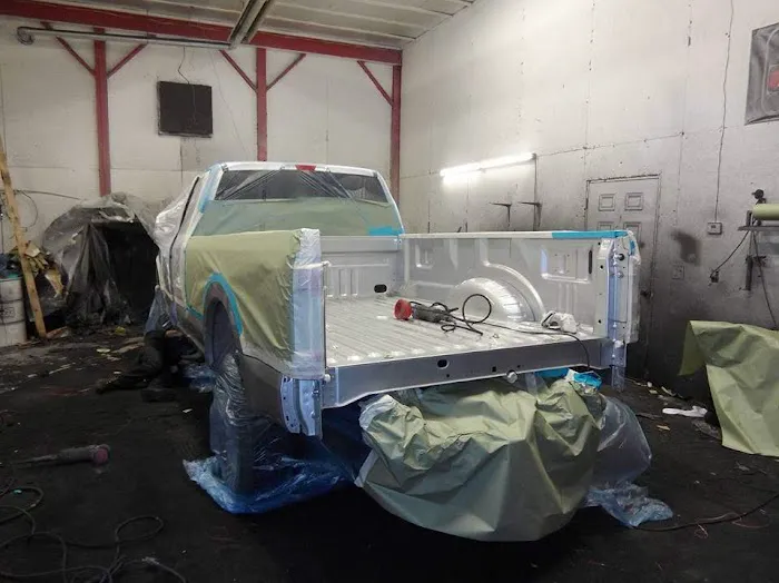MJR Custom Coatings And Patriot Liner Spray On Bedliners of Flint 0