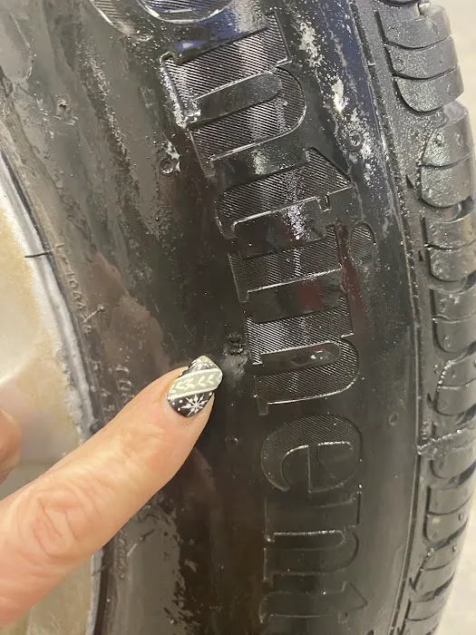 Discount Tire 0
