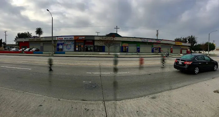El Pelon Smog Check & Repair 7
