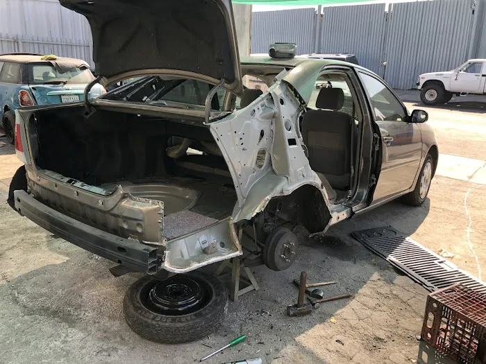 Automotriz Sonorense Body Shop 6