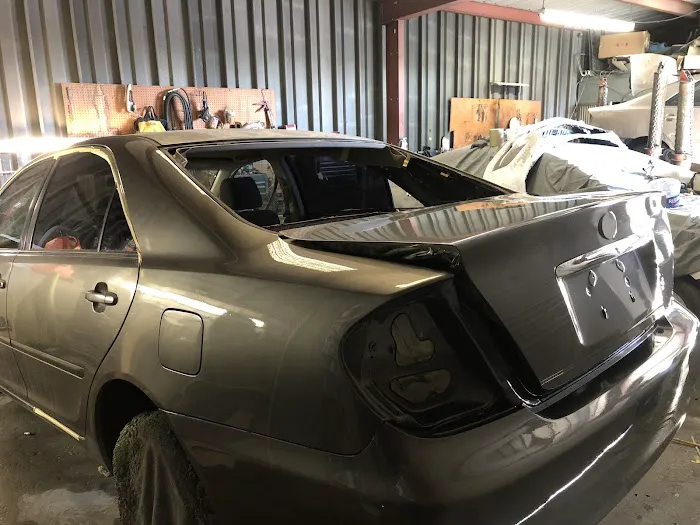 Automotriz Sonorense Body Shop 9