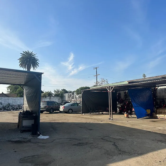 Michoacan Auto Glass and Parts 2 4