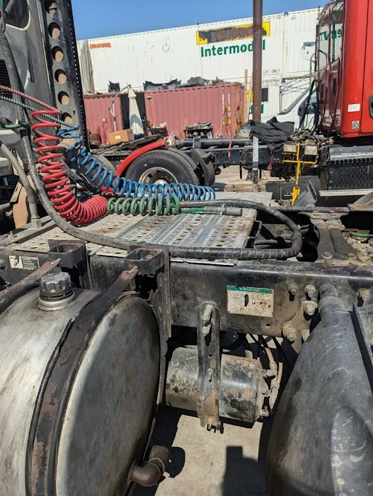 NYC Truck, Trailer, & Auto Repair 3
