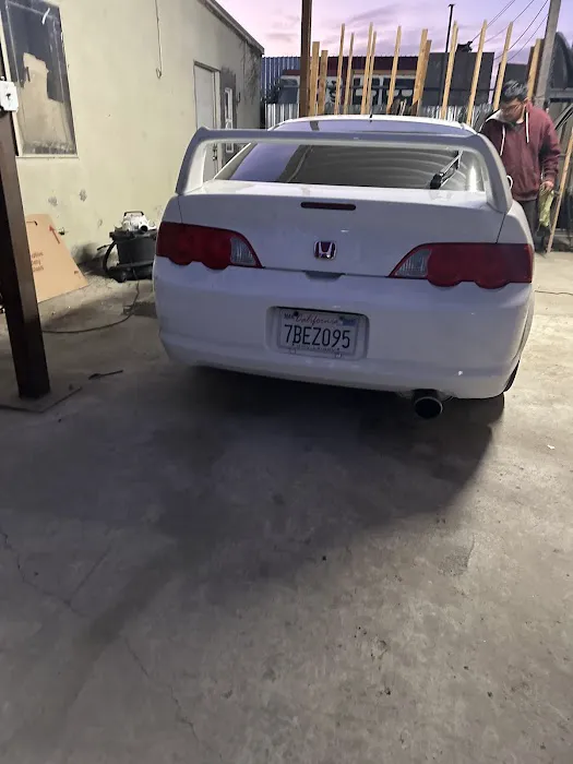 Martinez Auto Glass Bakersfield 5