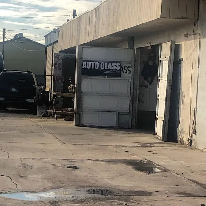 Martinez Auto Glass Bakersfield 9