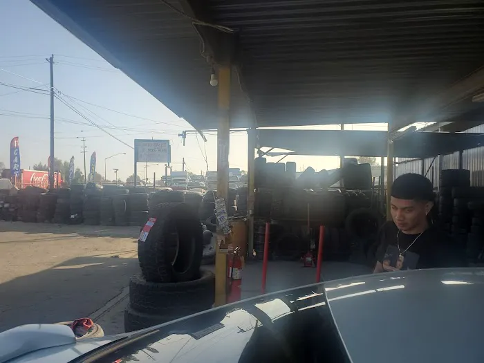 Manuel's Tire Shop 3
