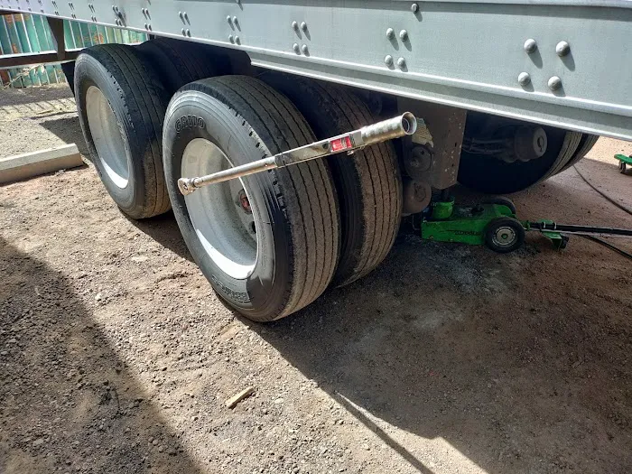 Petrol & Diesel MOBILE SERVICE LLC 3