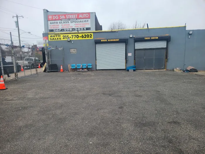 DG 5th Street Auto Service Center 9