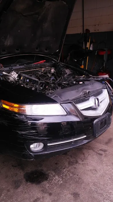 Cruz Auto Repair 1