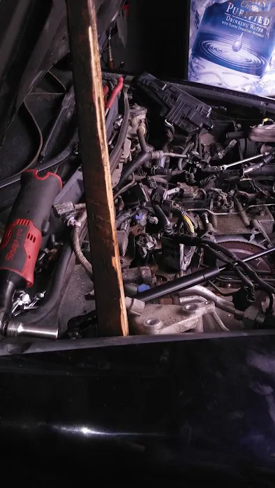Cruz Auto Repair 3