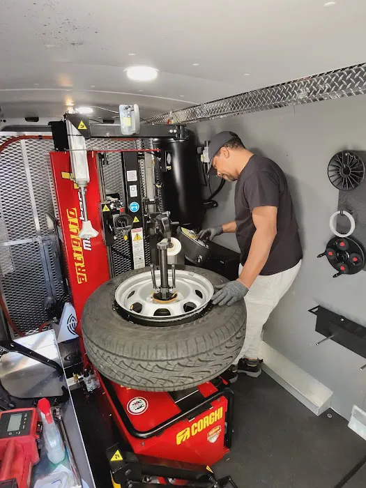 Tri Star 24 Hour Mobile Tire Service 7