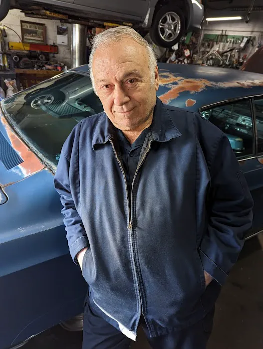V & M Auto Repair 0