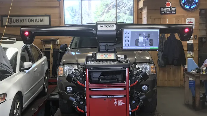 Bala Cynwyd Auto Repair. Service & Alignments 5