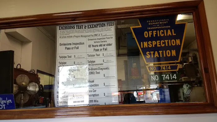 Maggiano's Auto Repairs 9