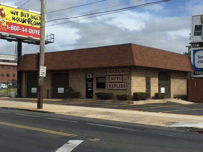 Maggiano's Auto Repairs 8