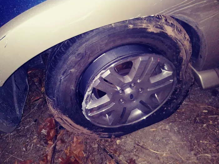 Willie's Auto Body Works 3