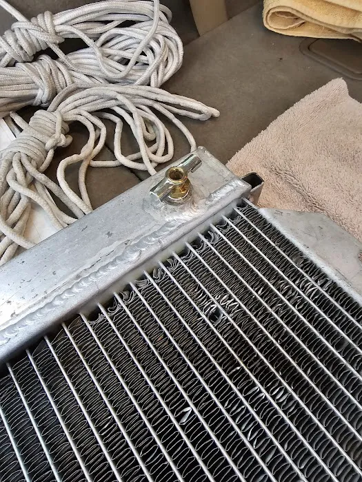 Razzi Auto Radiators & Air Conditioning 0