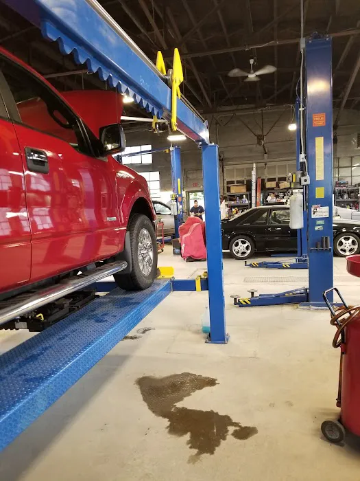Bob's Service Center 0