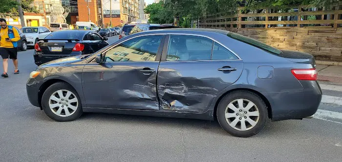 Guie's Auto Body 2