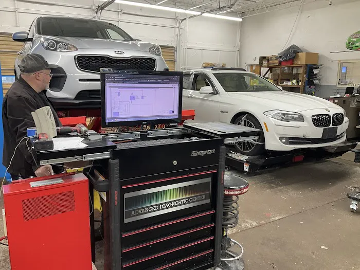 Angelo’s & Paul’s Townline Auto Service