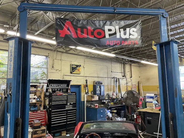 Angelo’s & Paul’s Townline Auto Service 1