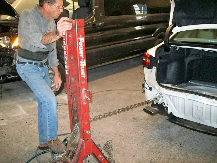 Bert's Auto Body 5