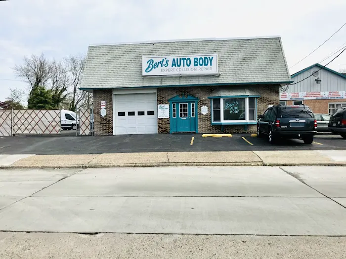 Bert's Auto Body 9