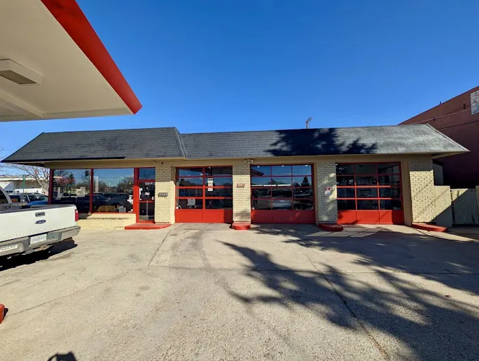Randy's Downtown Garage - Auto Repair and Service 6