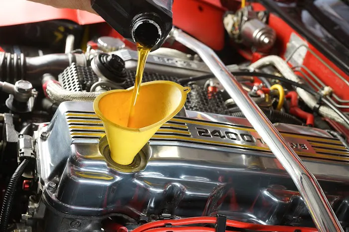 Randy's Downtown Garage - Auto Repair and Service 9