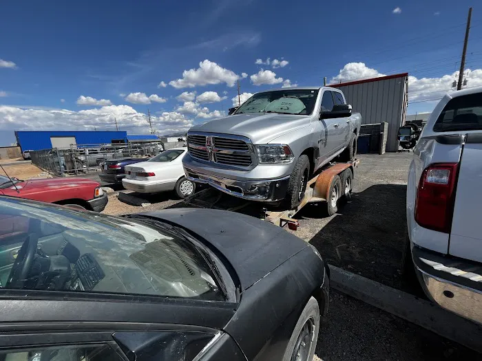Holden's Auto Service 6