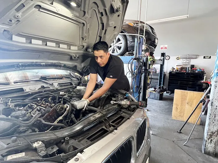 MAX AUTO CARE 2