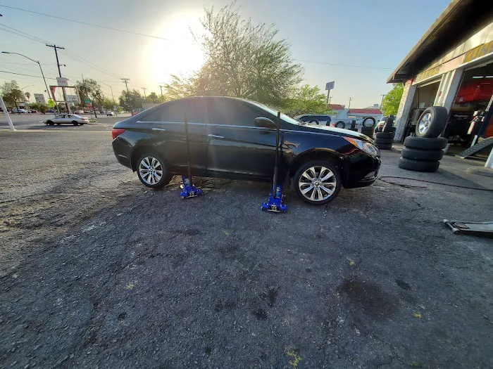 Tire Xpress 0