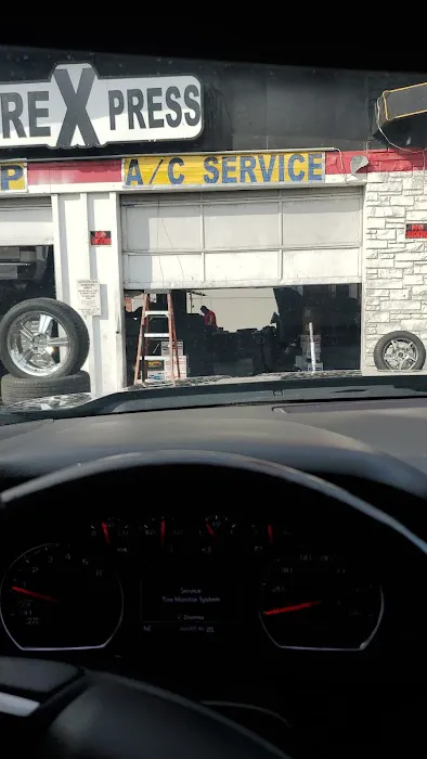 Tire Xpress 7
