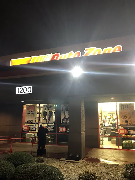 AutoZone Auto Parts 1