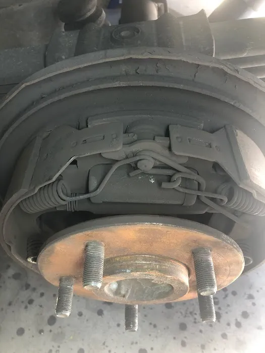 Lou's Auto Repair llc 3