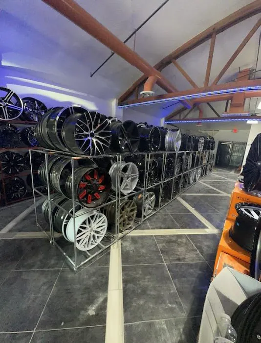 Tio Pepe Wheel Store 2