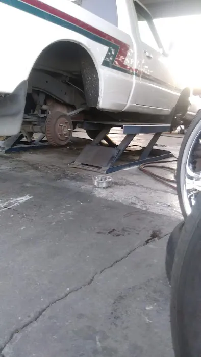 Marlons Auto Repair 0