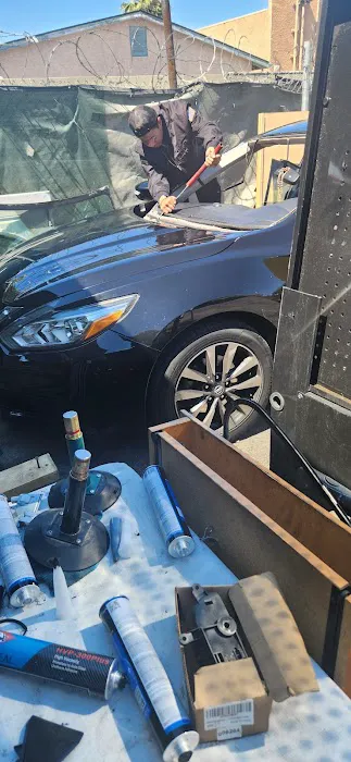 USA Auto Glass 8