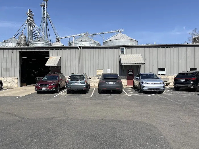 K-Ceps Auto Body - Granville 6