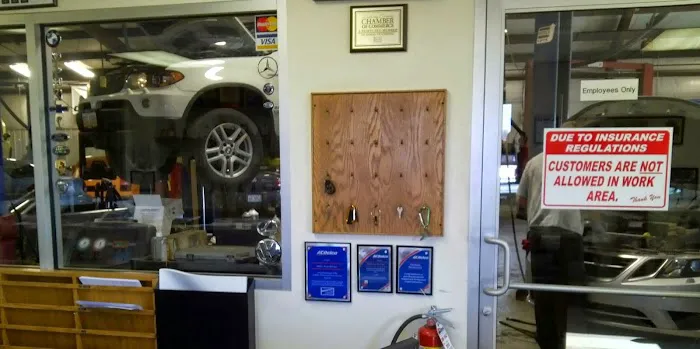 Deke's Auto Tech Inc 0